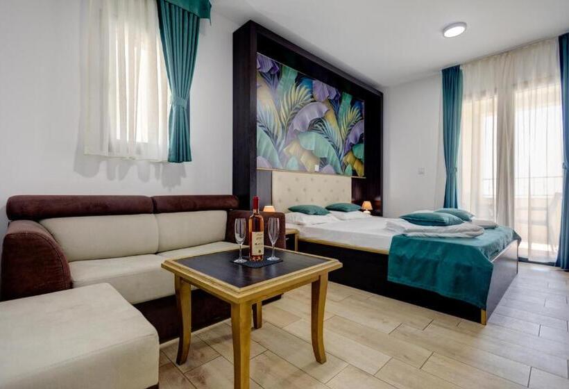 Triple Room Sea View, Porta Volta Residence
