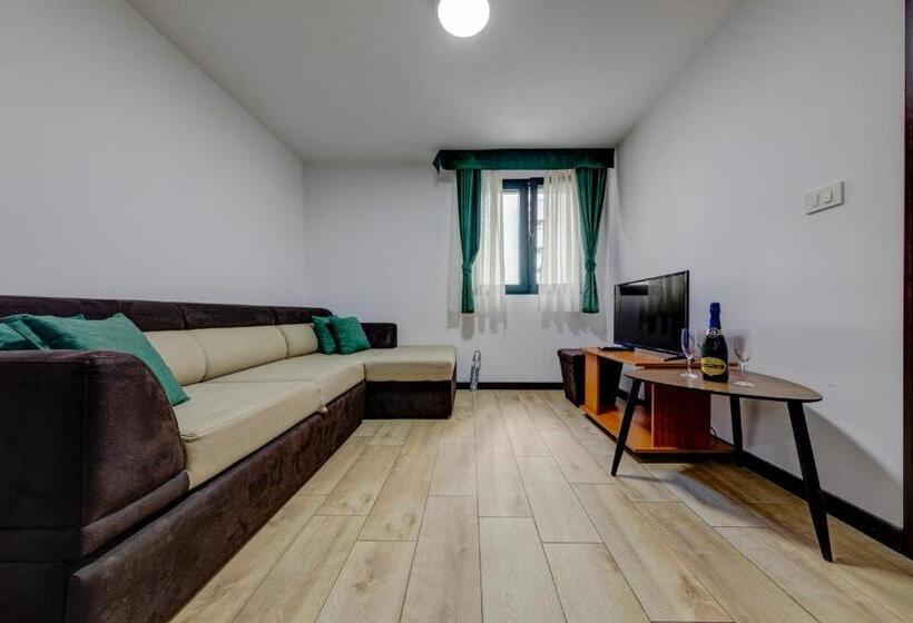 آپارتمان 1 خوابه با چشم‌انداز دریا, Porta Volta Residence