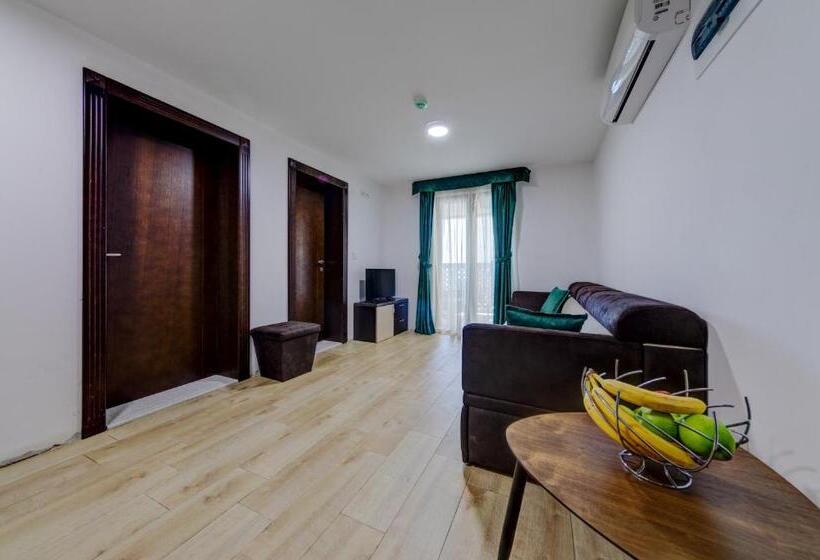آپارتمان 1 خوابه با چشم‌انداز دریا, Porta Volta Residence