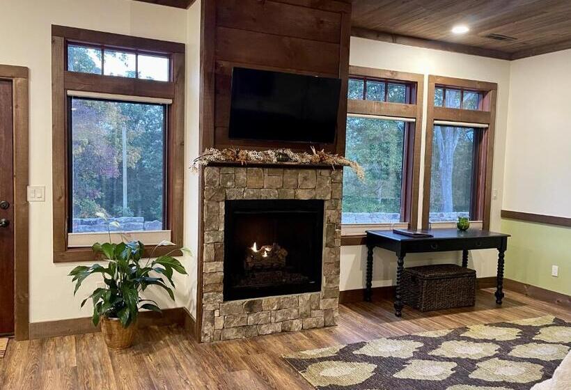 Студио Стандарт Кровать Кинг, The Dogwood Inn