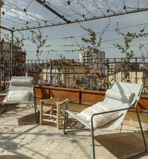 اتاق لوکس با بالکن, Easylife   Suite In Colonne San Lorenzo Milano