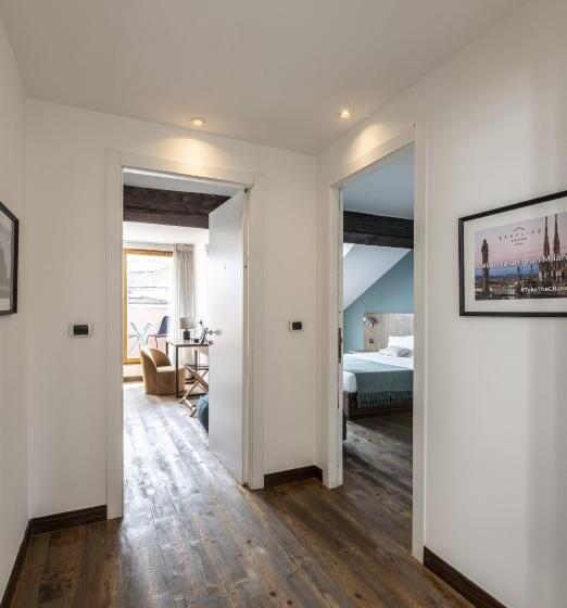 اتاق لوکس با بالکن, Easylife   Suite In Colonne San Lorenzo Milano