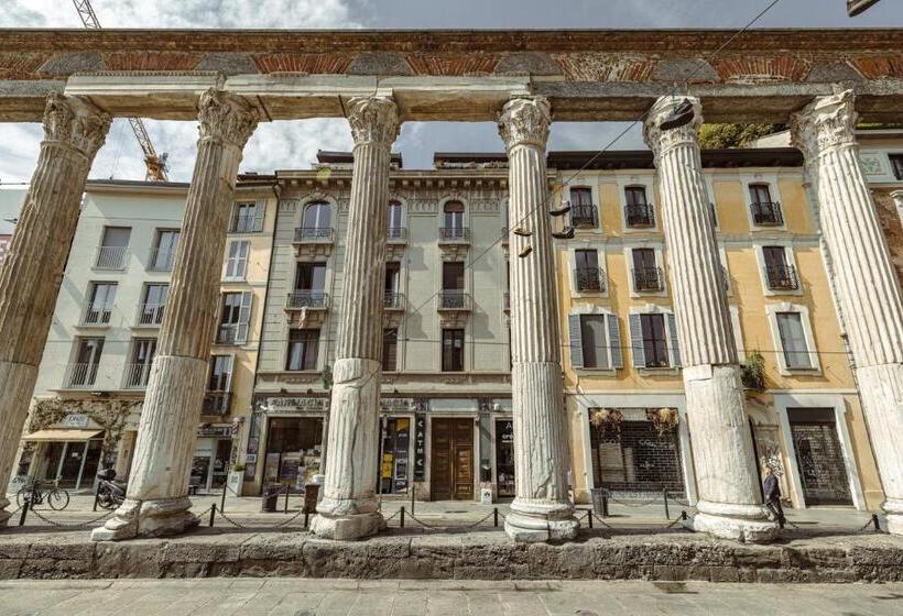 اتاق استاندارد یک تخته با بالکن, Easylife   Suite In Colonne San Lorenzo Milano