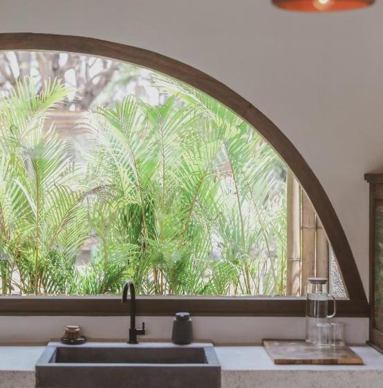 Семейный Номер, Kalyana Villa Gili Air