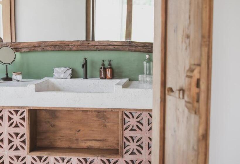 Семейный Номер, Kalyana Villa Gili Air