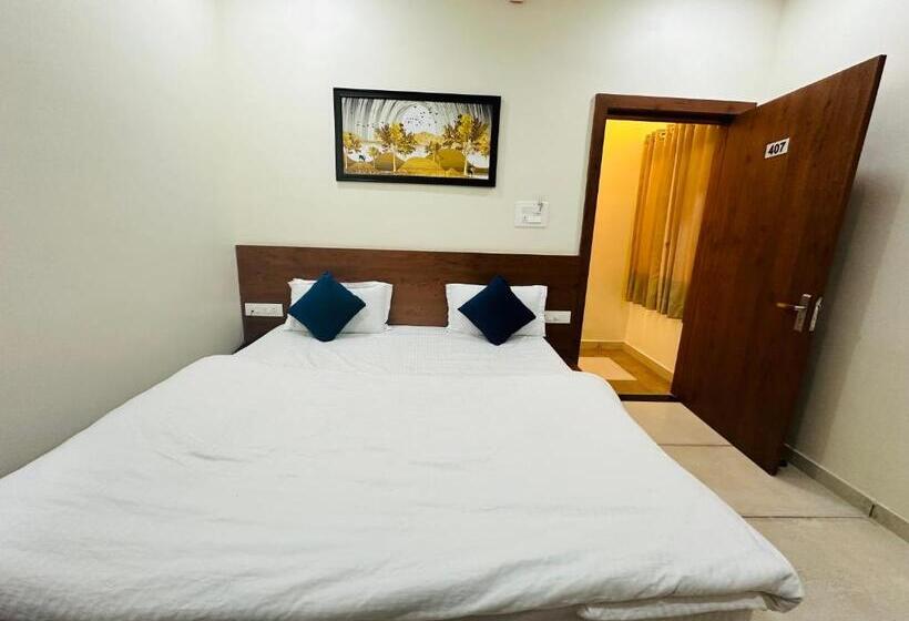 Quarto Estandar, Vrindavan Hotel And Restaurant