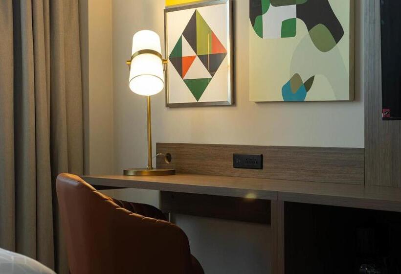 اتاق استاندارد با تخت بزرگ, Holiday Inn Navojoa, An Ihg