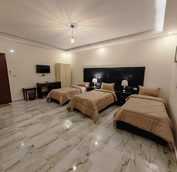 اتاق استاندارد سه نفره, Ihome Petra
