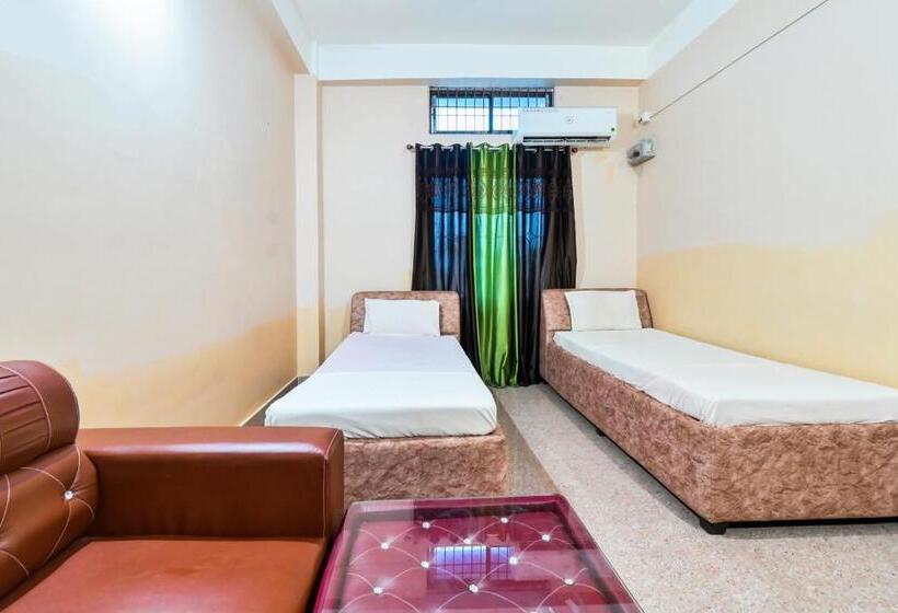 Трехместный Номер Классика, Oyo Florida Restaurant & Guest House