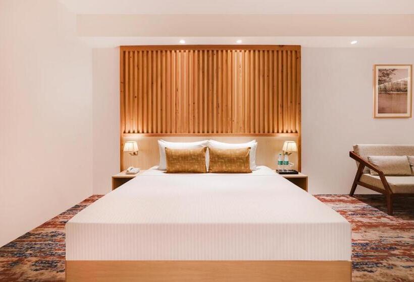 带大床的标准间, Lemon Tree Hotel, Haridwar