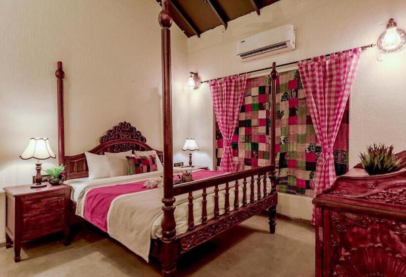 Стандартный Номер Кровать Кинг, Dio Regaalo Theme Resort, Ratnagiri