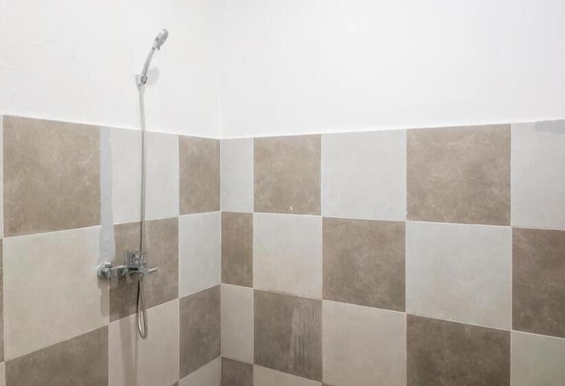 غرفة عائلية, Urbanview Ava Guest House Goa Gong
