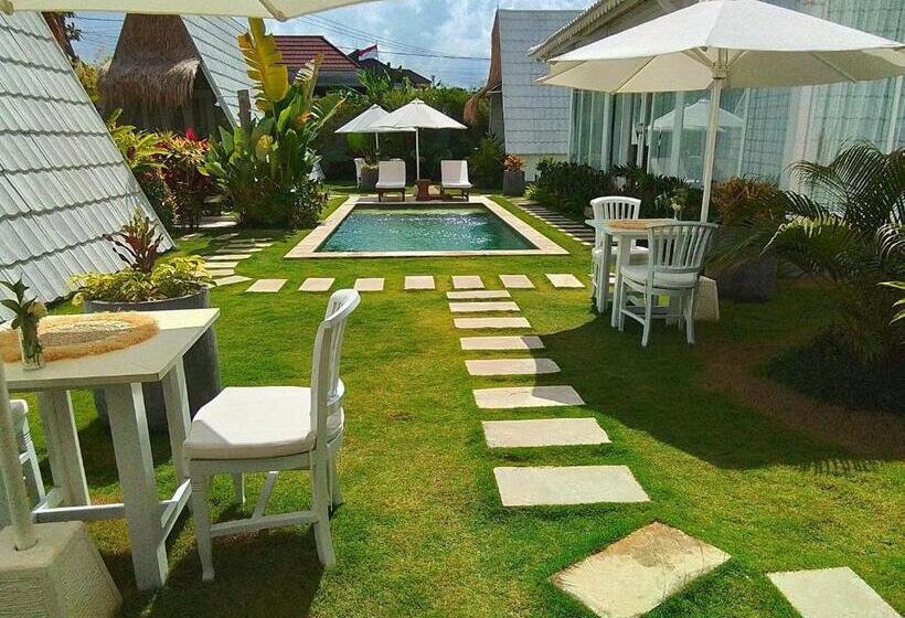 스탠다드 룸 풀장 전망, Piramida S White Villa S Bali