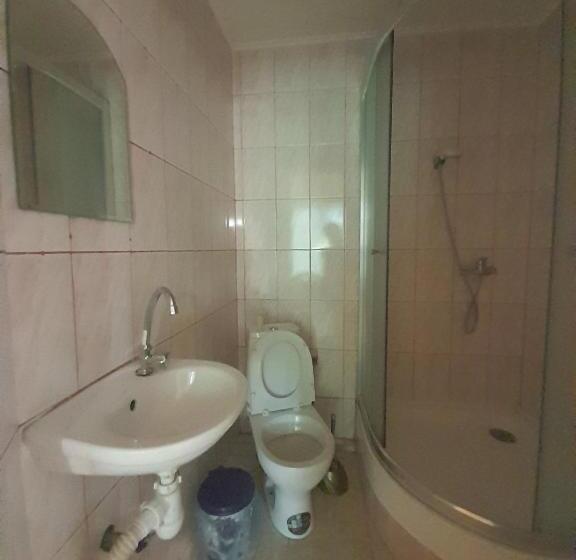 Номер Стандарт Трехместный, готель загадка, умань