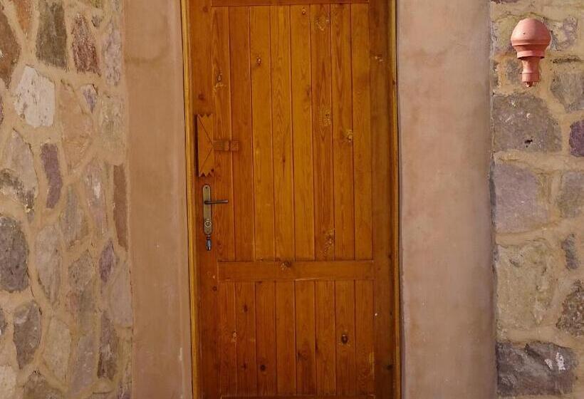 اتاق خانوادگی, Ayujidda Nubian House