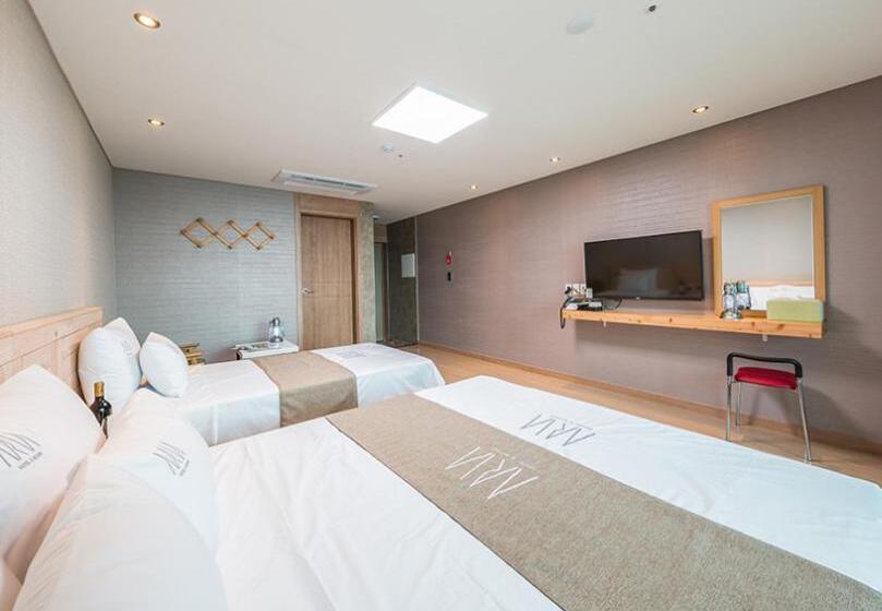 اتاق استاندارد, Aria Pension & Resort