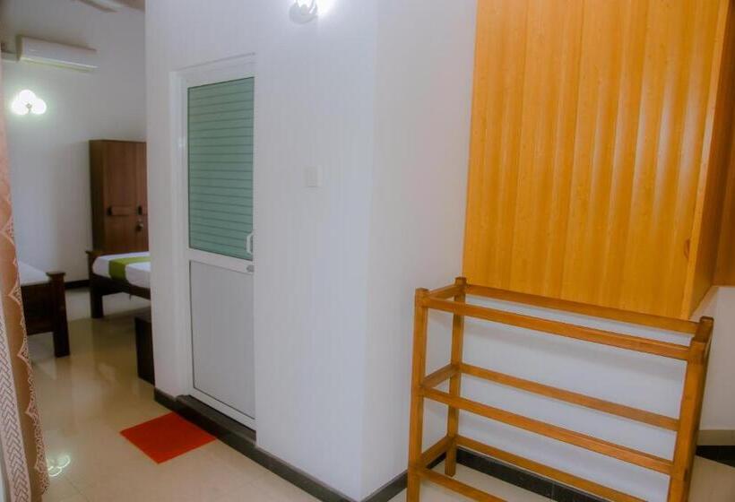 Трехместный Номер Комфорт, Kadolana Villa