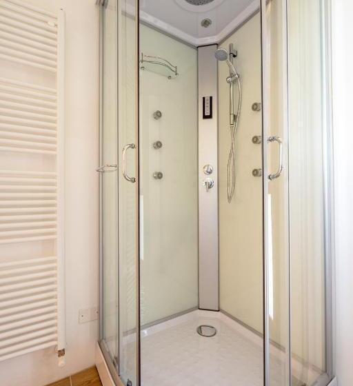 패밀리 룸, Borgo Dei Sassi Di Roccamalatina   Room And Breakfast