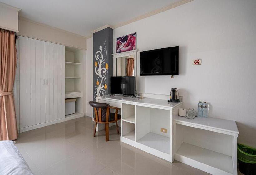 Quarto Estandar Cama King, Santi White House Patong