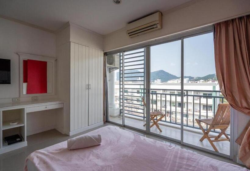 Quarto Estandar, Santi White House Patong