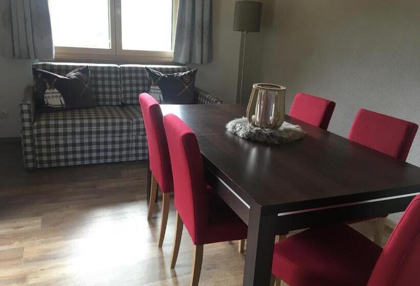 آپارتمان کامفورت 2 خوابه, Apart Hotel Arno