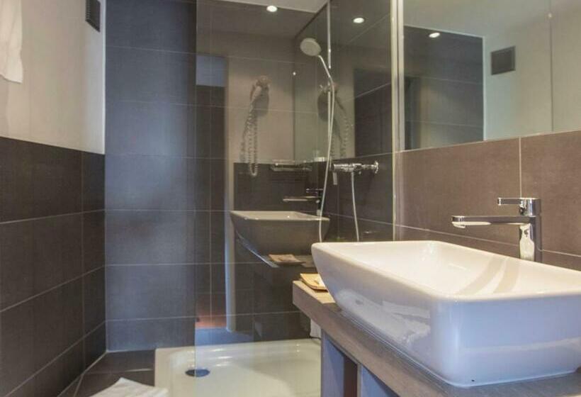 Номер Стандарт, Central, Spa & Lounge Bar