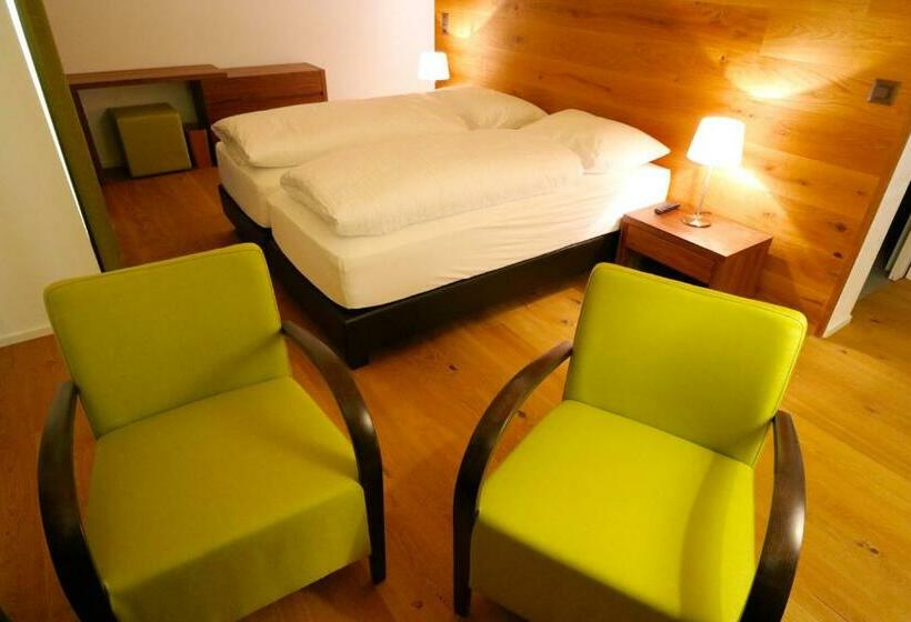 Номер Стандарт Вид на Горы, Guarda Lodge