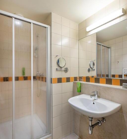 Четырехместный Номер Стандарт, Jufa Hotel Spital Am Pyhrn