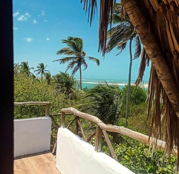 غرفة قياسية مطلّة علي البحر مزوَّدة بشُرفة, Dumangue Kite House