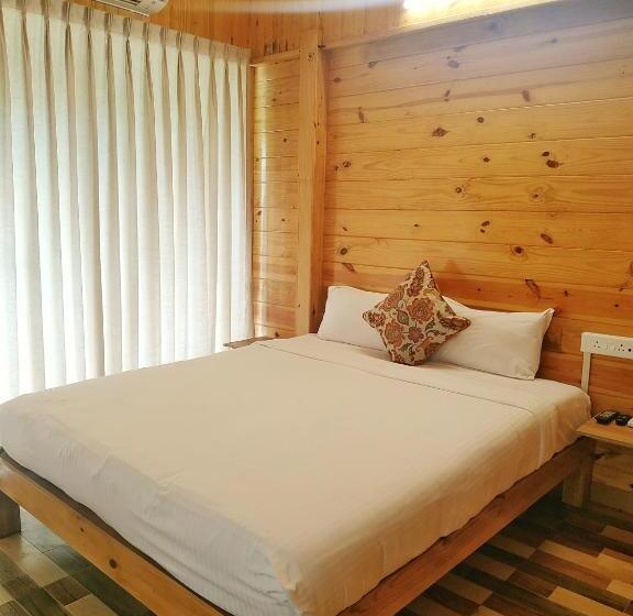 Номер Deluxe, Riverside County Resort