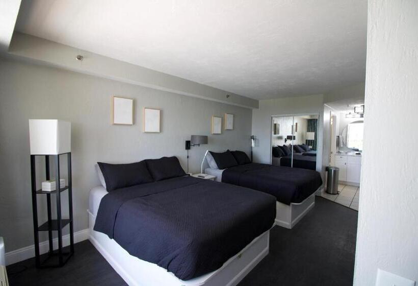 اتاق لوکس, Modern Beach Condo Daytona Beach