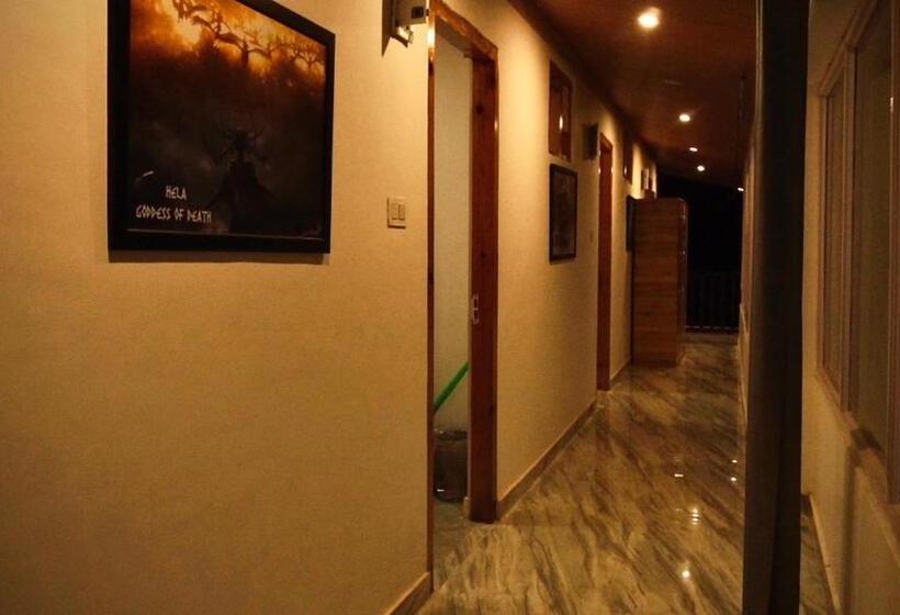 공동 객실, Odin Hostel Kasol