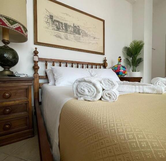 Номер Стандарт, Wild Rooms&house