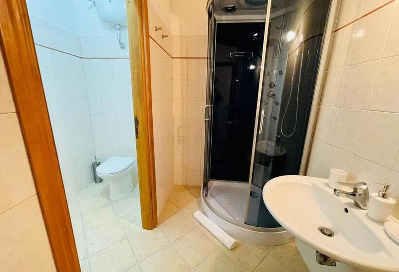 Четырехместный Номер Стандарт, Wild Rooms&house