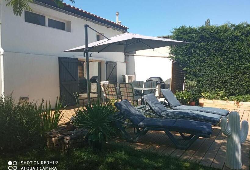 Стандартный Номер Кровать Кинг, Mas Des Vignes Piscine Chauffée