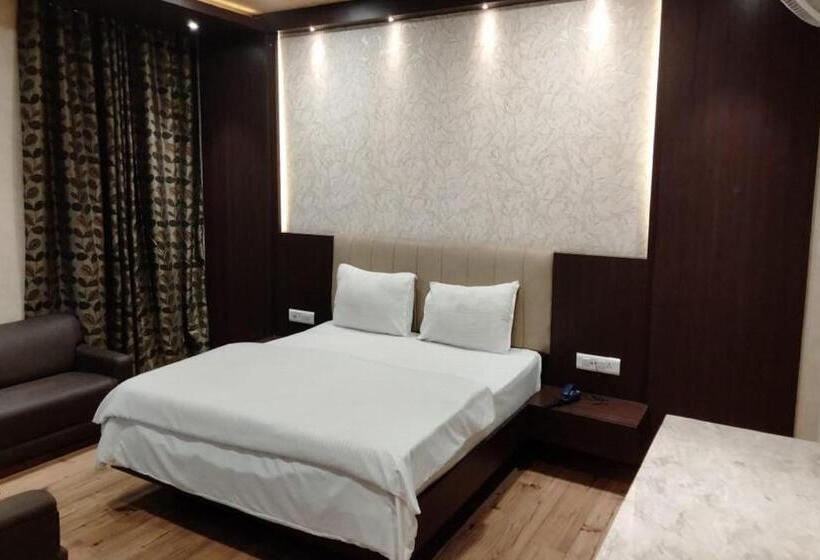 Номер Deluxe, Park Regency