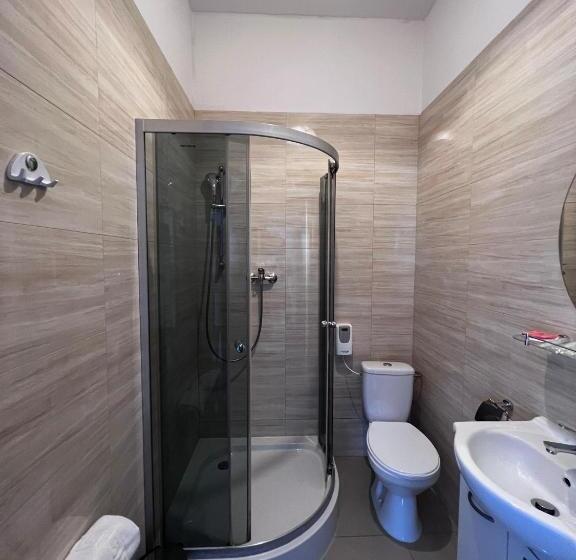 Четырехместный Номер Стандарт, Safir Babice