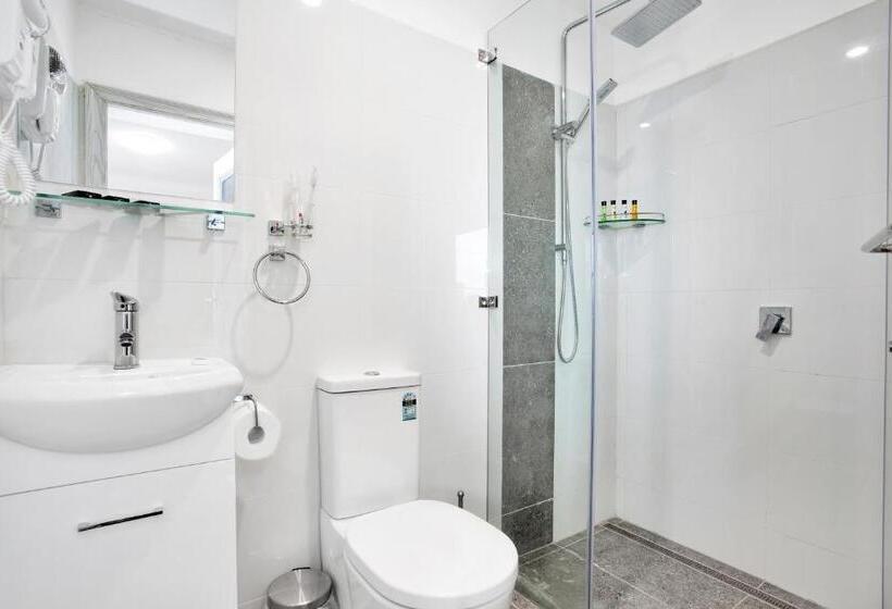 Номер Стандарт Вид на Сад, Oakleigh House