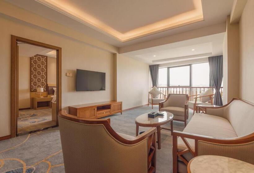 سوییت اجرایی, White Swan Guest House Meizhou