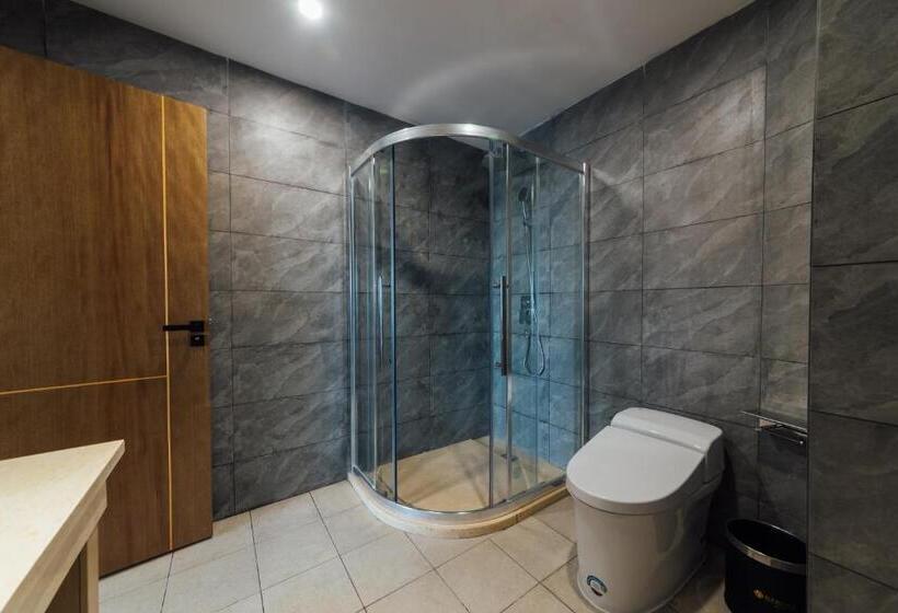 سوییت اجرایی, White Swan Guest House Meizhou