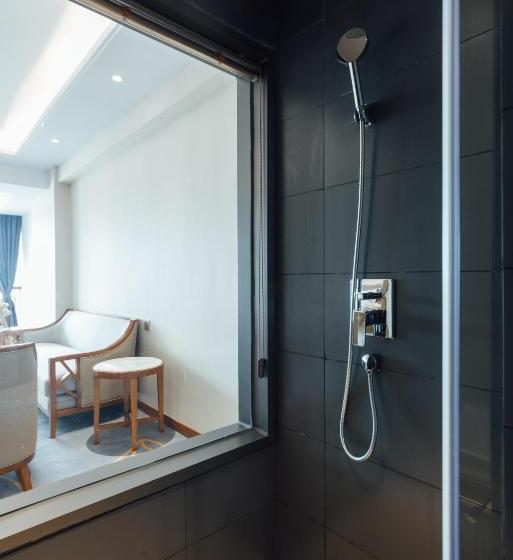 سوییت اجرایی, White Swan Guest House Meizhou