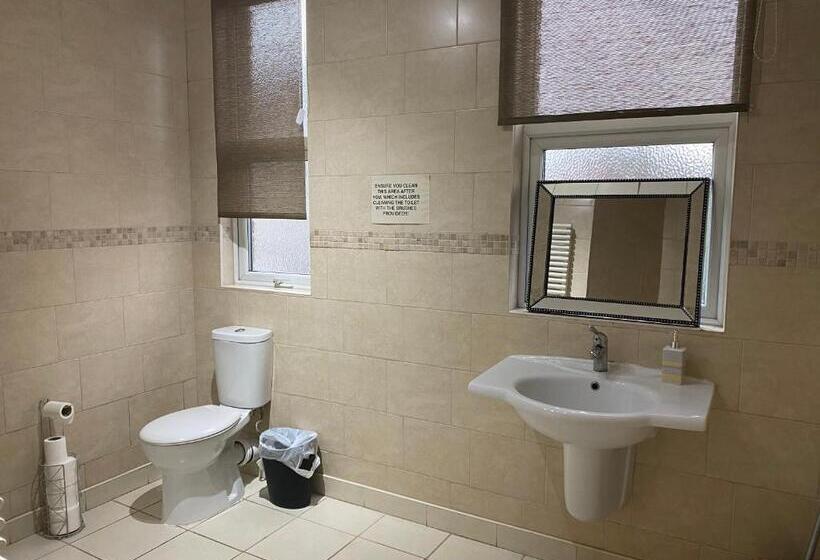 Номер Стандарт Совместная Ванная, Boutique Rooms