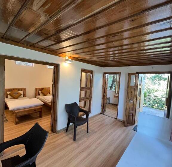 山景套房, Dunagiri Retreat