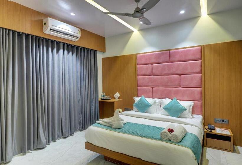 Suite, Radhe Residency