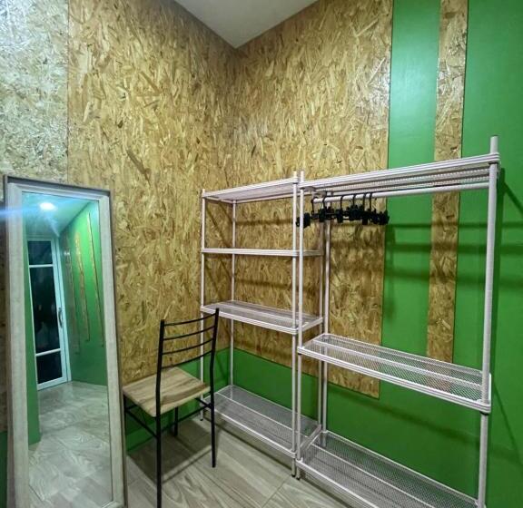 استودیوی استاندارد, Lamai Home