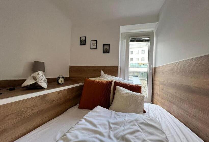 اتاق استاندارد یک نفره, Modern Hotel Krems Hauptbahnhof