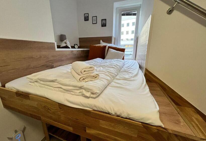 اتاق استاندارد یک نفره, Modern Hotel Krems Hauptbahnhof