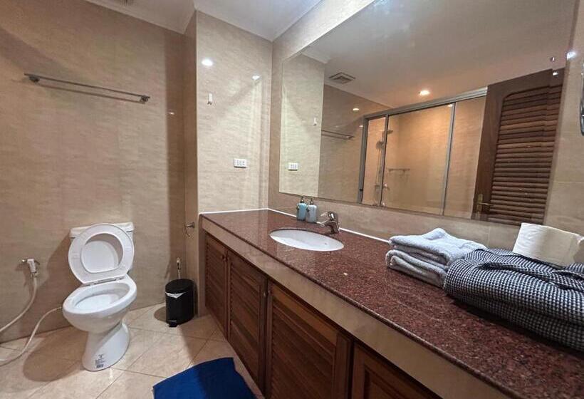 Апартаменты 1 Спальня с Балконом, View Talay Residence 4 Jomtien 56 Sqm Pool View