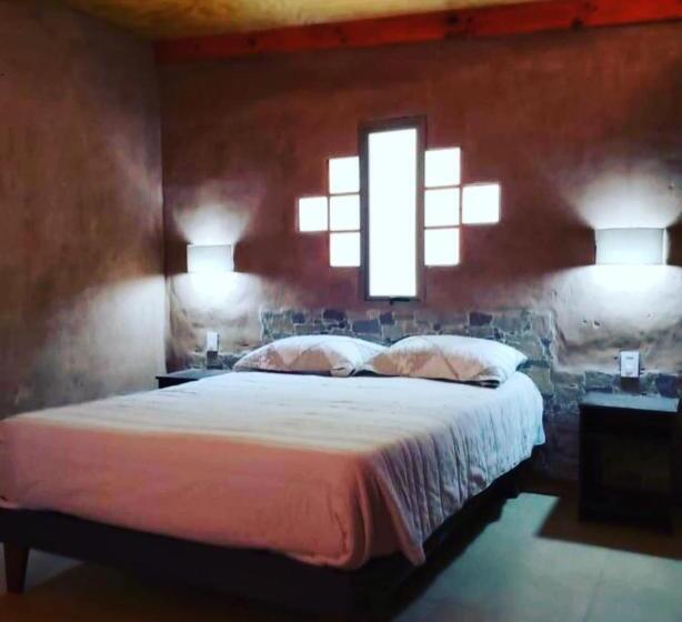 Люкс Вид на Горы, Hostal Don Felix