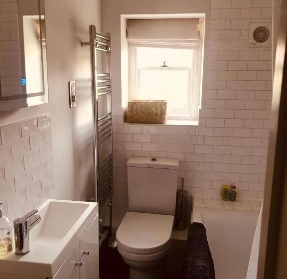 Номер Стандарт, The Old Post Office Studio Apartment In A Beautiful Cotswold Village